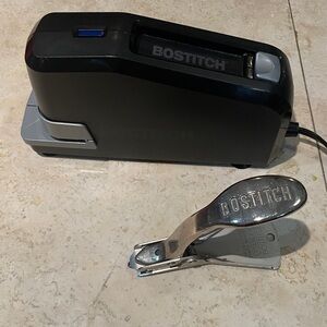 Bostitch Electric Stapler and Staple Remover